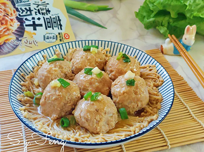 薑汁金菇肉丸